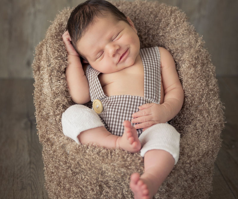Fotógrafa newborn recién nacido Cádiz